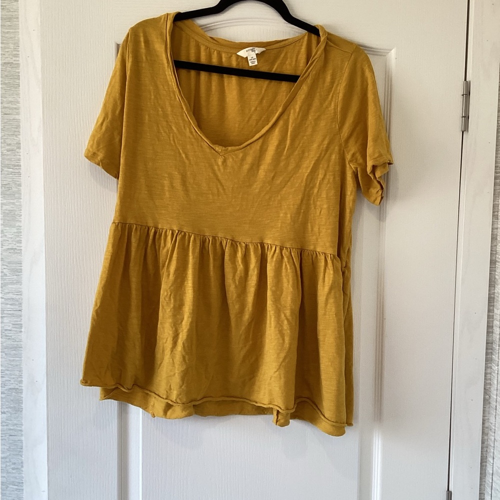 Terra & Sky Mustard Short Sleeve Top size 1XL EUC